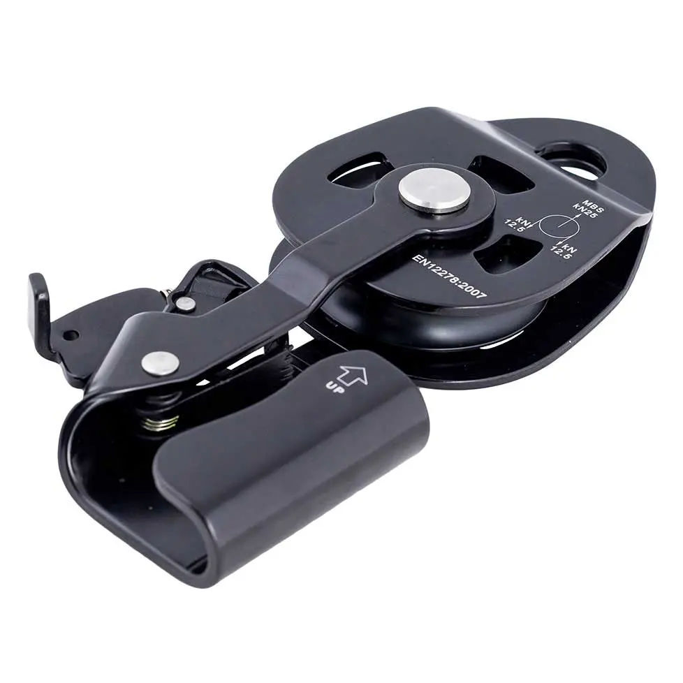 Блок-ролик одинарный с зажимом Holder